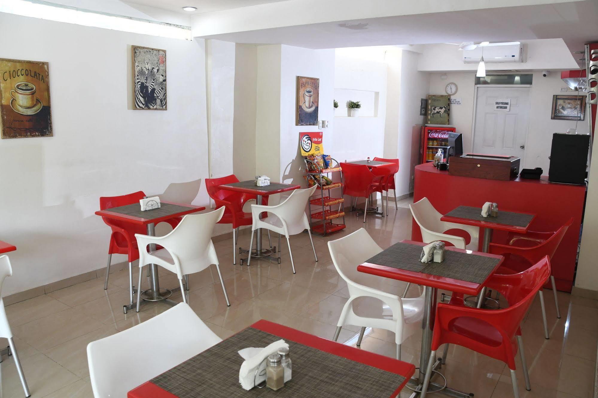 Hostal San Francisco De Asis Santo Domingo Dış mekan fotoğraf